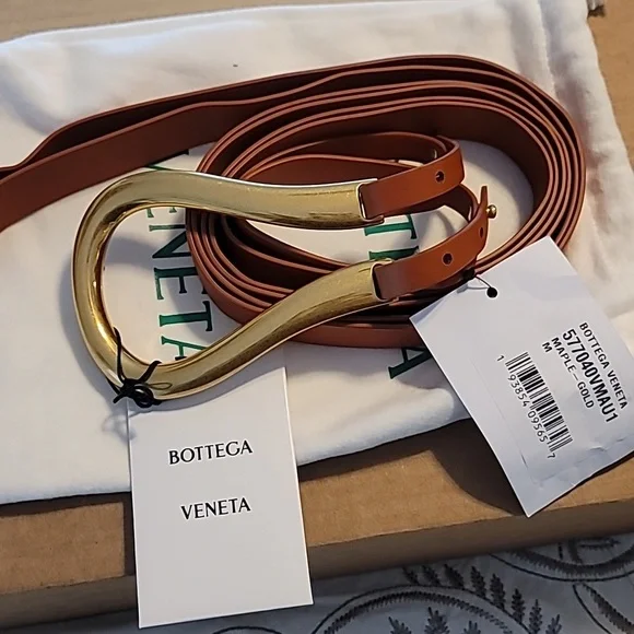 Bottega Veneta French Leather belt Medium BOTTEGA VENETA Intrecciato leather belt | NET-A-PORTER main image 4